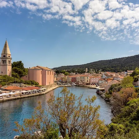 Lasta Losin Town - Happy * Mali Losinj