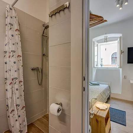 Lasta Losin Town - Happy Hotel Mali Losinj